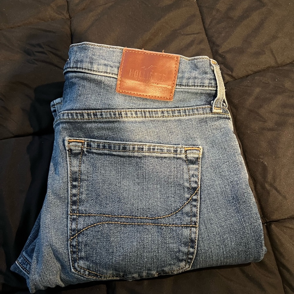 Slim straight Hollister jeans 33x32